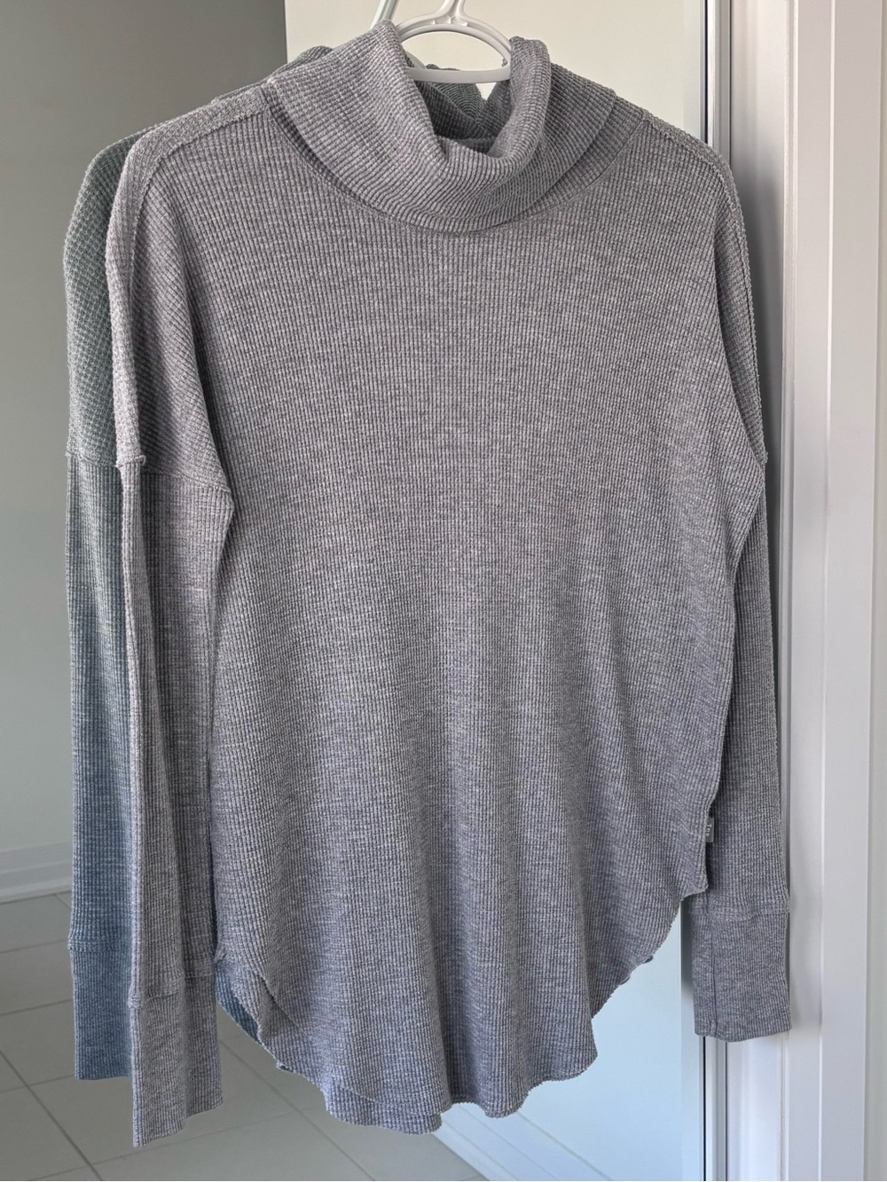TNA Waffle Knit Longsleeve Cowl Neck Top in Grey